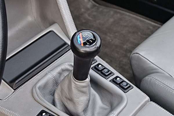 Σε ποια κιβώτια ταχυτήτων η πρώτη «κουμπώνει» κάτω αριστερά