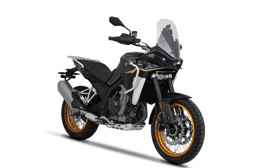 Kove 800X Touring στην ελληνική αγορά