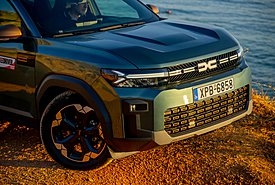 Dacia: Όλες οι πληροφορίες για το νέο crossover - Πόσο θα κοστίζει