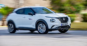 Δοκιμάζουμε το fun-to-drive και εξαιρετικά οικονομικό Nissan Juke Hybrid 145