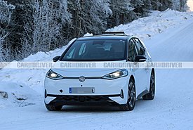 VW: Οι πρώτες εικόνες του ανανεωμένου ID.3 που δοκιμάζεται στα χιόνια