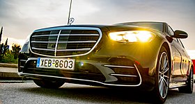 Η Mercedes «απογειώνει» τη νέα S-Class με καινούριο V8 κινητήρα - Πότε παρουσιάζεται