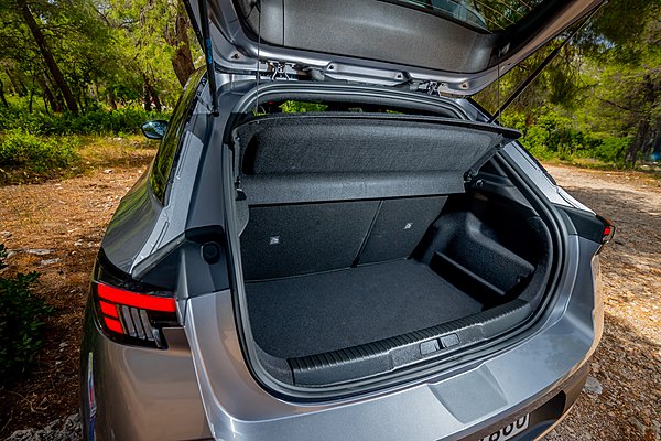 Γερμανικό B-SUV με σύγχρονο σχεδιασμό και χαμηλή κατανάλωση, από 19.900€