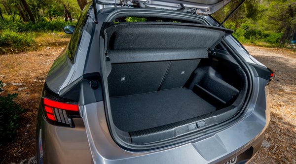 Γερμανικό B-SUV με σύγχρονο σχεδιασμό και χαμηλή κατανάλωση, από 19.900€