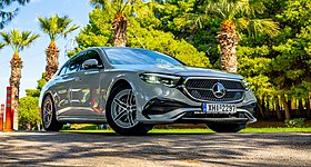 Mercedes: Η νέα E-Class «αποκαλύπτεται» πριν την ώρα της (photos)