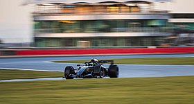 Πόσο αλλάζει το οδηγικό στιλ των πιλότων το νέο υβριδικό σύστημα;