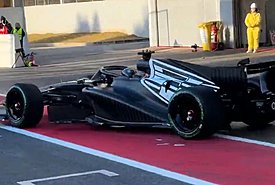 F1: Βγήκαν στην πίστα τα μονοθέσια για δοκιμές - Δείτε τις πρώτες εικόνες