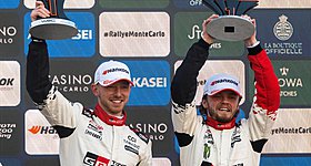 Ο Oliver γύρισε τον χρόνο στο… 2005!