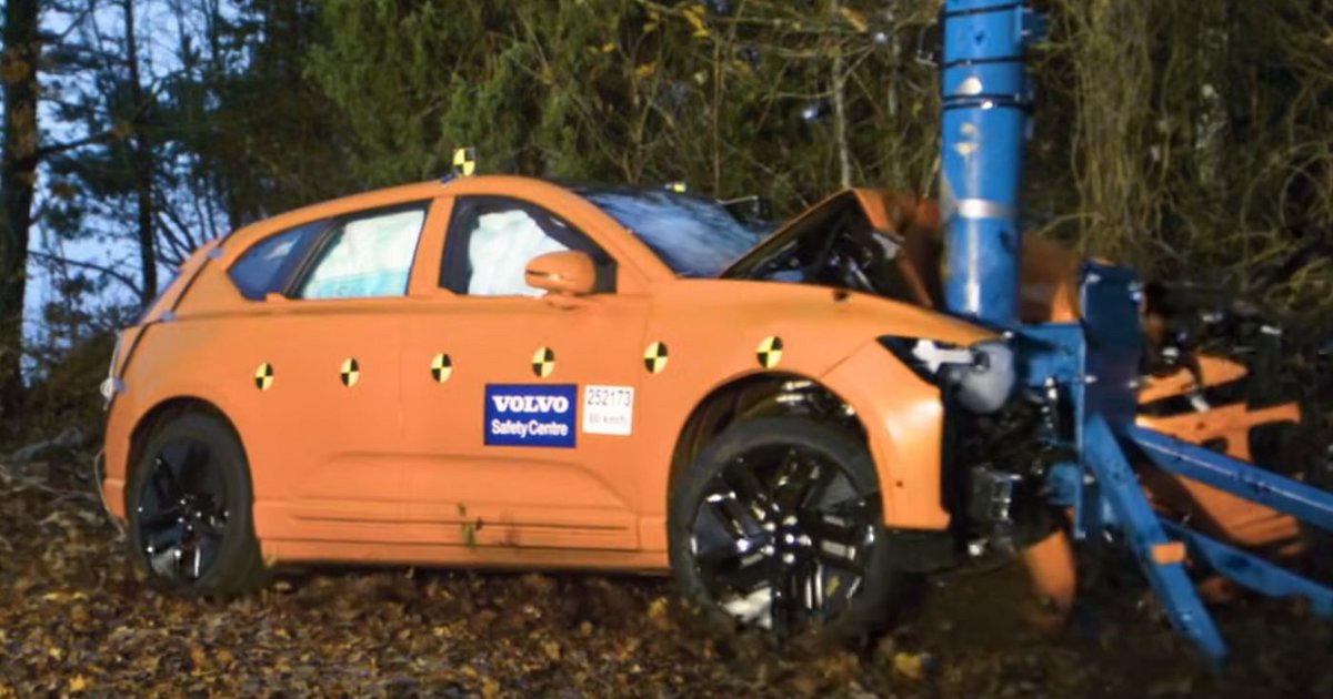 Τι παθαίνει ένα Volvo EX60 όταν χτυπάει μετωπικά σε κολώνα; (video)