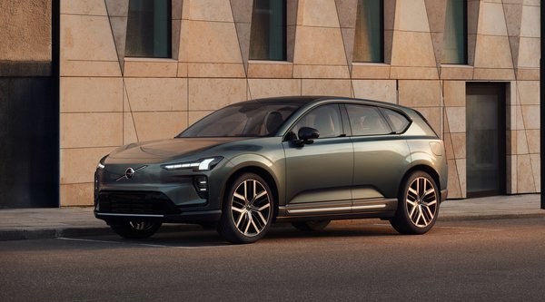 Αποστολή στη Σουηδία: Είδαμε από κοντά το Volvo EX60 με την αυτονομία των 810 km