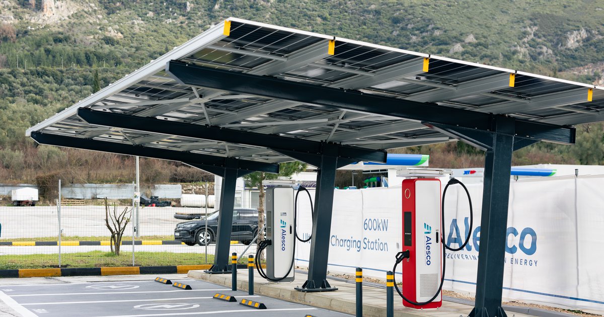 Πού βρίσκεται ο πρώτος ενεργειακά αυτόνομος κόμβος υπερταχείας φόρτισης EV στην Ελλάδα
