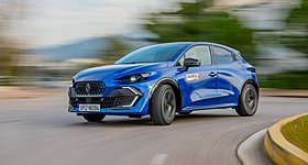 Οδηγούμε το νέο Renault Clio - Στυλ, επιδόσεις και κατανάλωση για σεμινάριο!