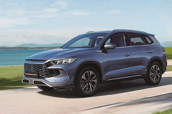BYD SEALION 5 DM-i: Το SUV με τα 1.000 km αυτονομίας «πάτησε» Ελλάδα (τιμές)