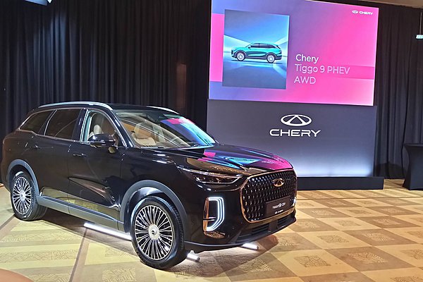 Στην Ελλάδα το Chery Tiggo 9 PHEV AWD των 428 PS - Δείτε τιμές και εκδόσεις
