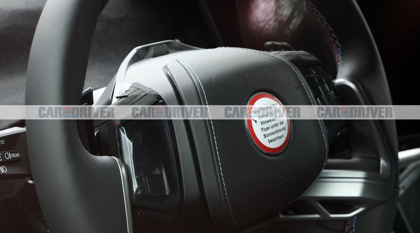 ΒΜW: Στο φως οι πρώτες εικόνες του εσωτερικού της iX3 M (photos)