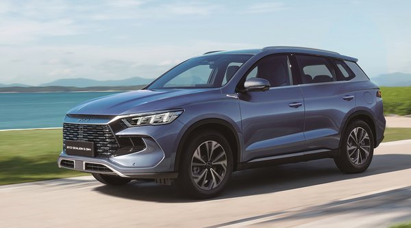 BYD SEALION 5 DM-i: Το SUV με τα 1.000 km αυτονομίας «πάτησε» Ελλάδα (τιμές)