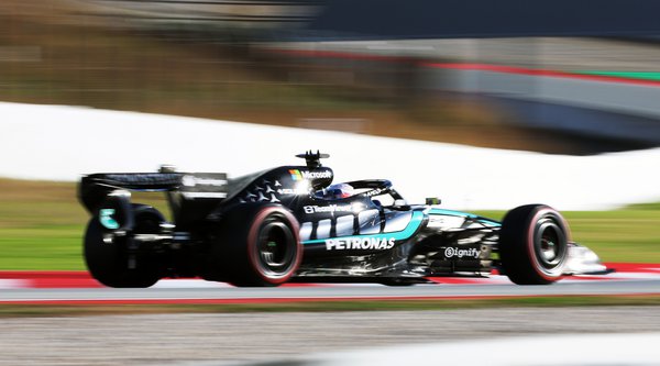 F1: Κρίσιμες συναντήσεις για τους κινητήρες εν μέσω αντιδράσεων για τη Mercedes
