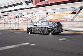 BMW: Στα σκαριά η επιμηκυμένη έκδοση της iX3 - Όλα όσα γνωρίζουμε