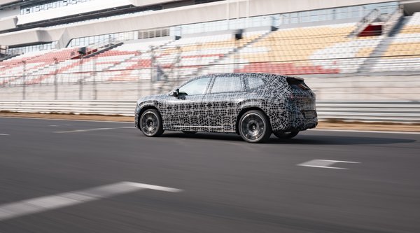 BMW: Στα σκαριά η επιμηκυμένη έκδοση της iX3 - Όλα όσα γνωρίζουμε