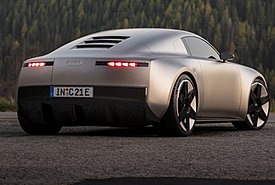 Μετά το κλασικό χειρόφρενο εξαφανίζεται και το πίσω παρμπρίζ από τα αυτοκίνητα