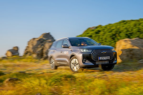 Chery: Νέο κορυφαίο επίπεδο εξοπλισμού για τα Tiggo 7 και Tiggo 8 - Οι τιμές στην Ελλάδα