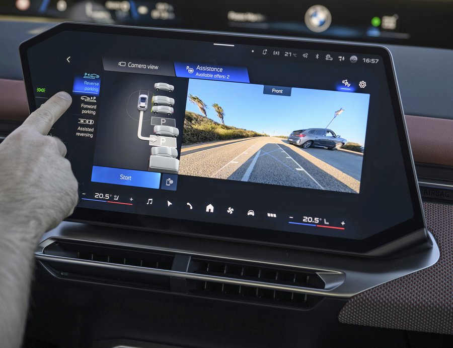 BMW: Η νέα iX3 έχει κάμερα 360 μοιρών αλλά πρέπει να πληρώσεις συνδρομή για να τη χρησιμοποιήσεις