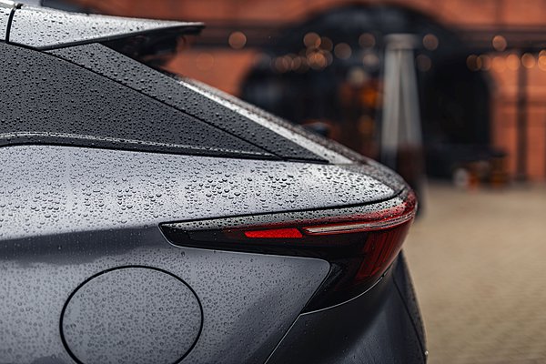 Υβριδικό premium crossover με 1.000 km αυτονομία και τιμή κάτω των 25.000€