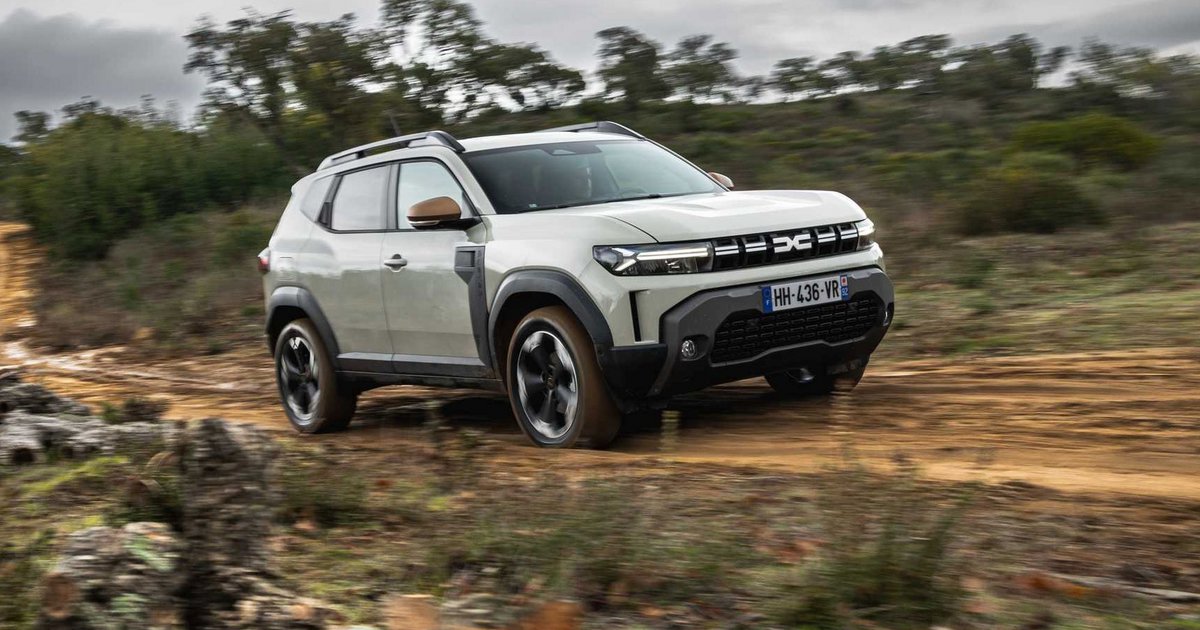Αποστολή στη Γαλλία: Οδηγούμε τα Dacia Duster και Bigster στην έκδοση Hybrid-G 150 4x4 auto