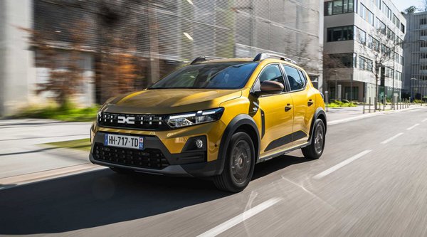 First Drive: Οδηγούμε στη Γαλλία τα νέα Sandero Stepway, Jogger και Spring