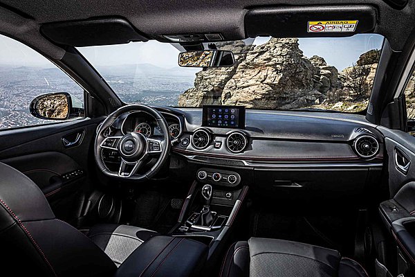 Οικογενειακό C-SUV με bonus απόσυρσης και τιμή... supermini! - Δείτε ποιο είναι (photos)