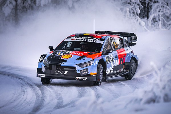 Ράλι Σουηδίας: Ποινή και «τσουχτερό» πρόστιμο για τον Neuville 