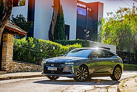 Δοκιμάζουμε το ανανεωμένο DS No4 E-TENSE 213PS με την κορυφαία γαλλική φινέτσα