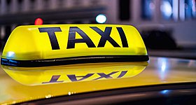 Πότε θα κατατεθεί το νομοσχέδιο για τα ταξί στη Βουλή - Με απεργία διαρκείας απειλούν οι οδηγοί