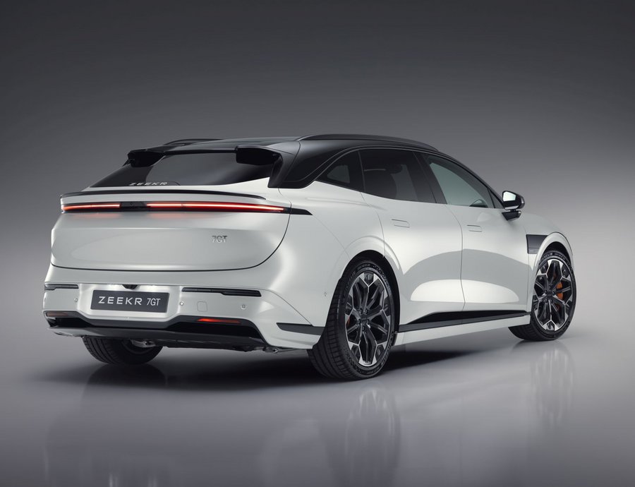 Zeekr: Άνοιξαν οι παραγγελίες για το εντυπωσιακό 7GT - Κάνει το 0-100 km/h σε 3,3 sec (τιμές)