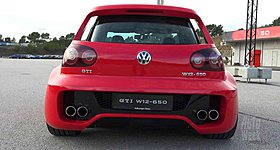 Ανεπανάληπτο: Ένα εργοστασιακό Volkswagen Golf GTI με κινητήρα W12 6,0 L και 650 PS (video)