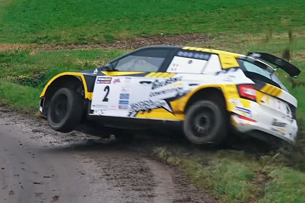 Λάθη, τούμπες, ατυχήματα: Δείτε μερικά από τα πιο εντυπωσιακά στιγμιότυπα από τον κόσμο των ράλι (video)