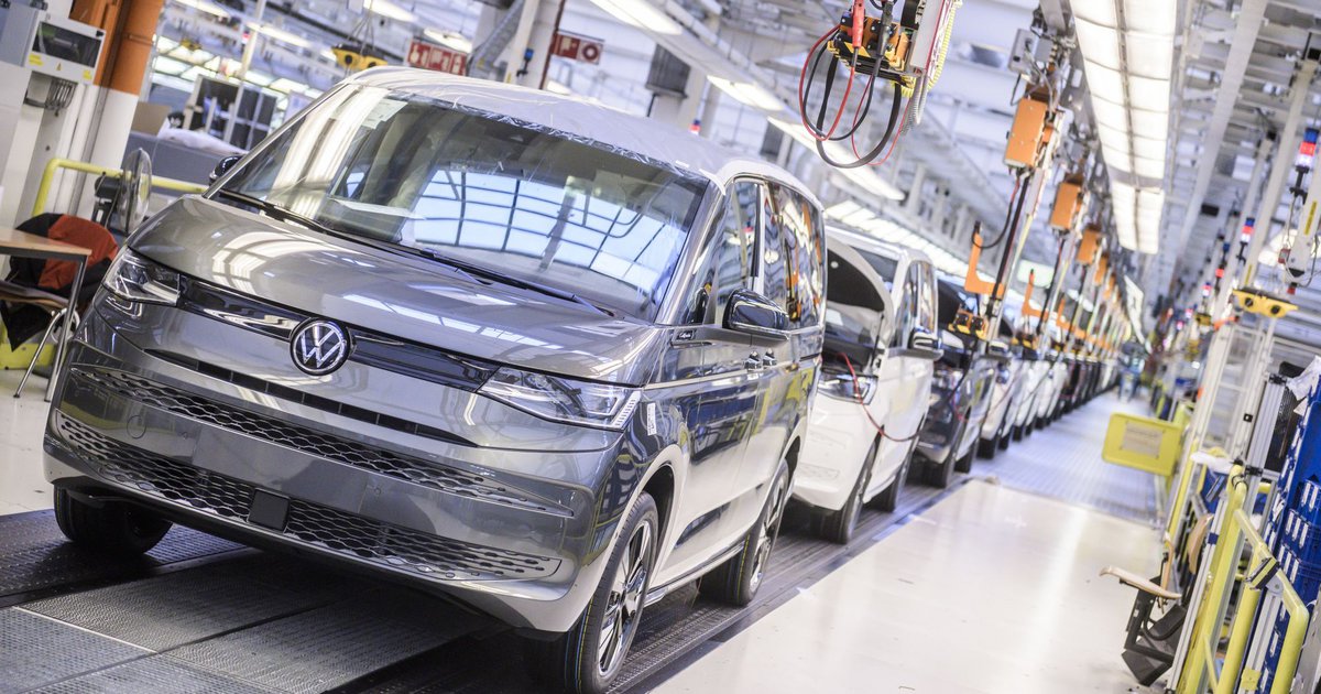 Αποστολή στο Ανόβερο: Μπήκαμε στο εργοστάσιο της Volkswagen που γιορτάζει 70 χρόνια λειτουργίας