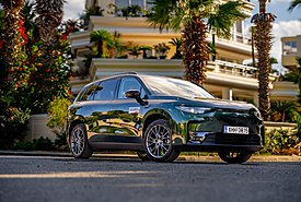 Πισωκίνητο SUV με 218 PS και πλούσιο εξοπλισμό τώρα με 30.523€