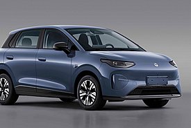 Leapmotor A05: Πρώτη αποκάλυψη για το ηλεκτρικό hatchback που θα τα «βάλει» με το VW ID.3