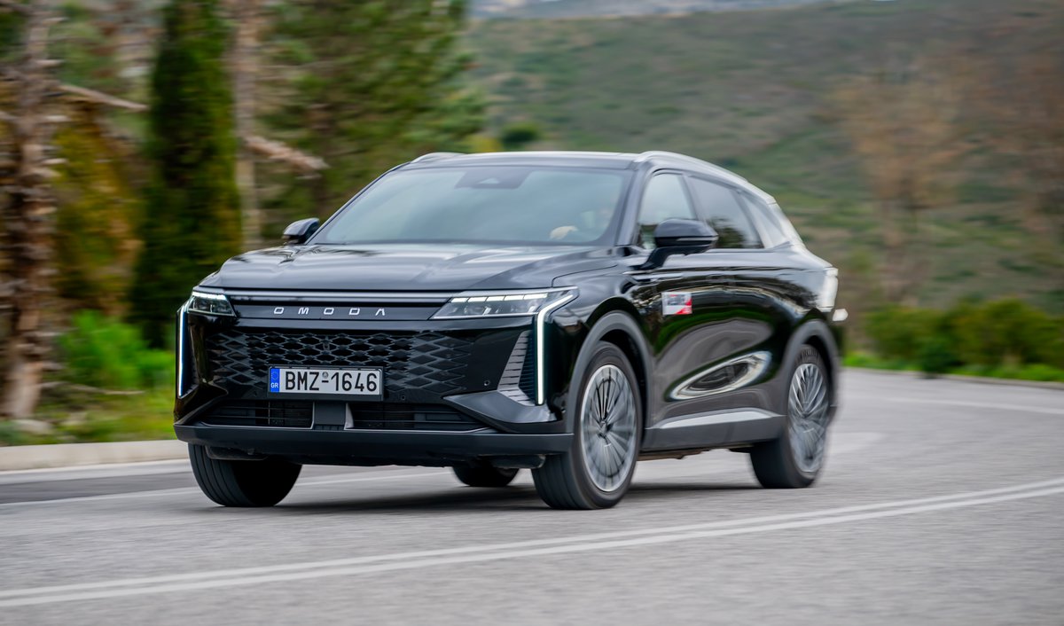 Δοκιμάζουμε τα νέα Omoda 9 SHS-P AWD 537PS και Omoda 5 SHS-H 224PS