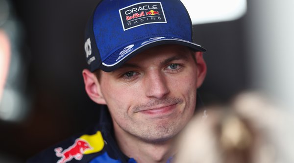 Ανατροπή: Αποκλείστηκε από τον αγώνα στο Nurburgring η ομάδα του Verstappen