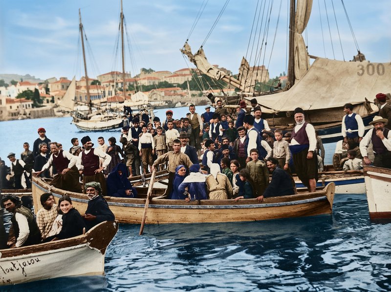 Άφιξη προσφύγων στον Πειραιά