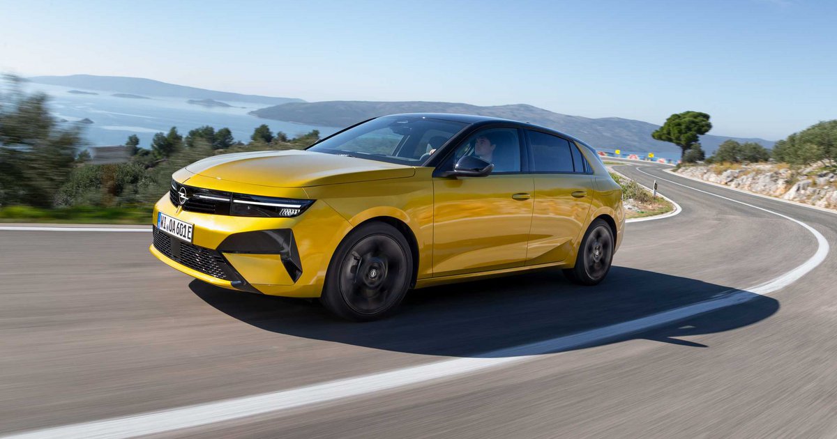 Οδηγούμε στην Κροατία το νέο Opel Astra σε Hybrid 145 και PHEV 196 PS