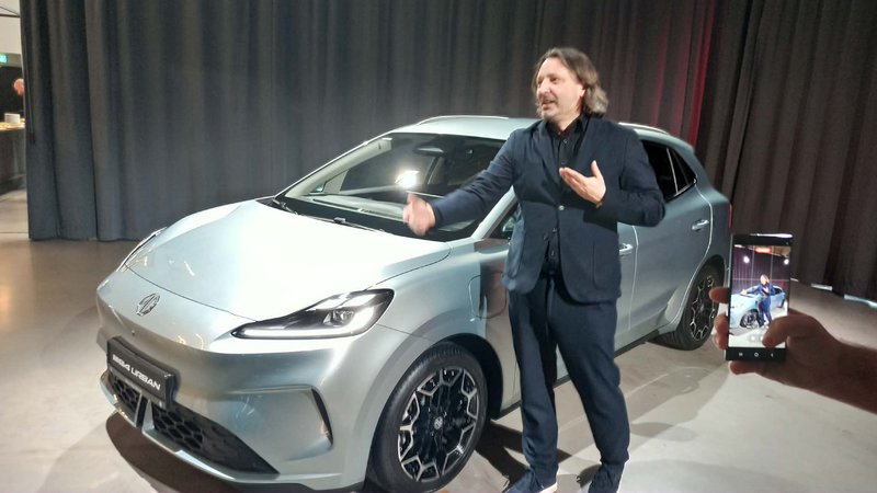 Josef Kaban, Αντιπρόεδρος, Global Design Center της MG