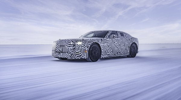 Jaguar Type 00: Έρχεται με ισχύ 1.000 PS και 700 km αυτονομίας, όμως άλλο είναι το δυνατό του χαρτί!