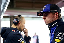 Υπόνοιες για το μέλλον του στην F1 αφήνει ο Verstappen: «Έχω πολλά να ξεκαθαρίσω»