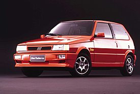 FIAT: Διατηρεί την «κληρονομιά» του εμβληματικού Uno ετοιμάζοντας νέο μοντέλο