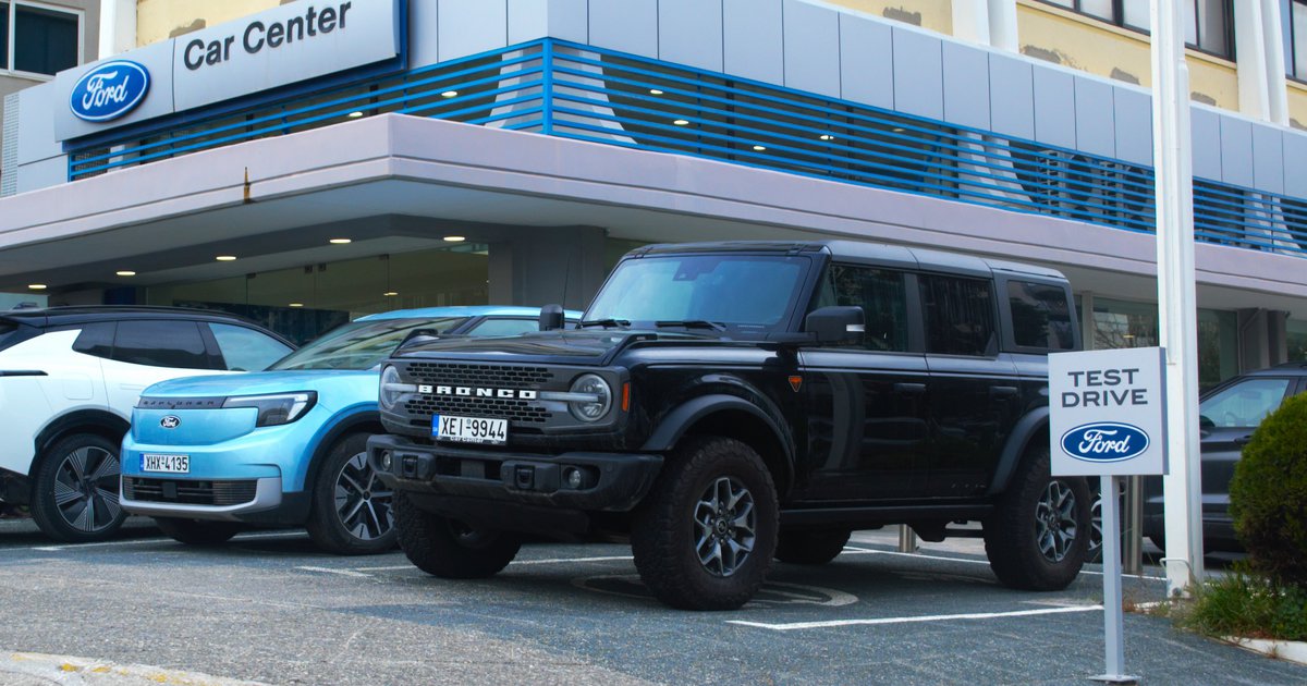 LIVE PHOTOS: Στην Ελλάδα το θηριώδες Ford Bronco από το Car Center Καρανικόλας (τιμή)