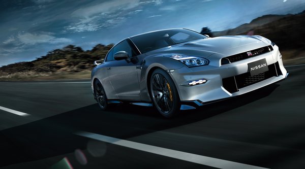 Το Nissan GT-R διατηρεί τον εμβληματικό V6 - Όλα όσα γνωρίζουμε για την επόμενη γενιά