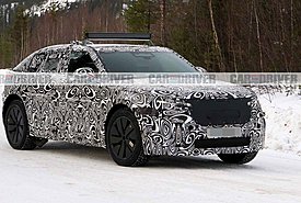 Το νέο Range Rover Velar αποκαλύπτει το πλήρως αναβαθμισμένο εσωτερικό του (photos)